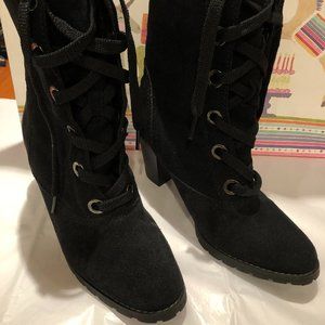SPORTO SUEDE BOOTIES NWOT!!